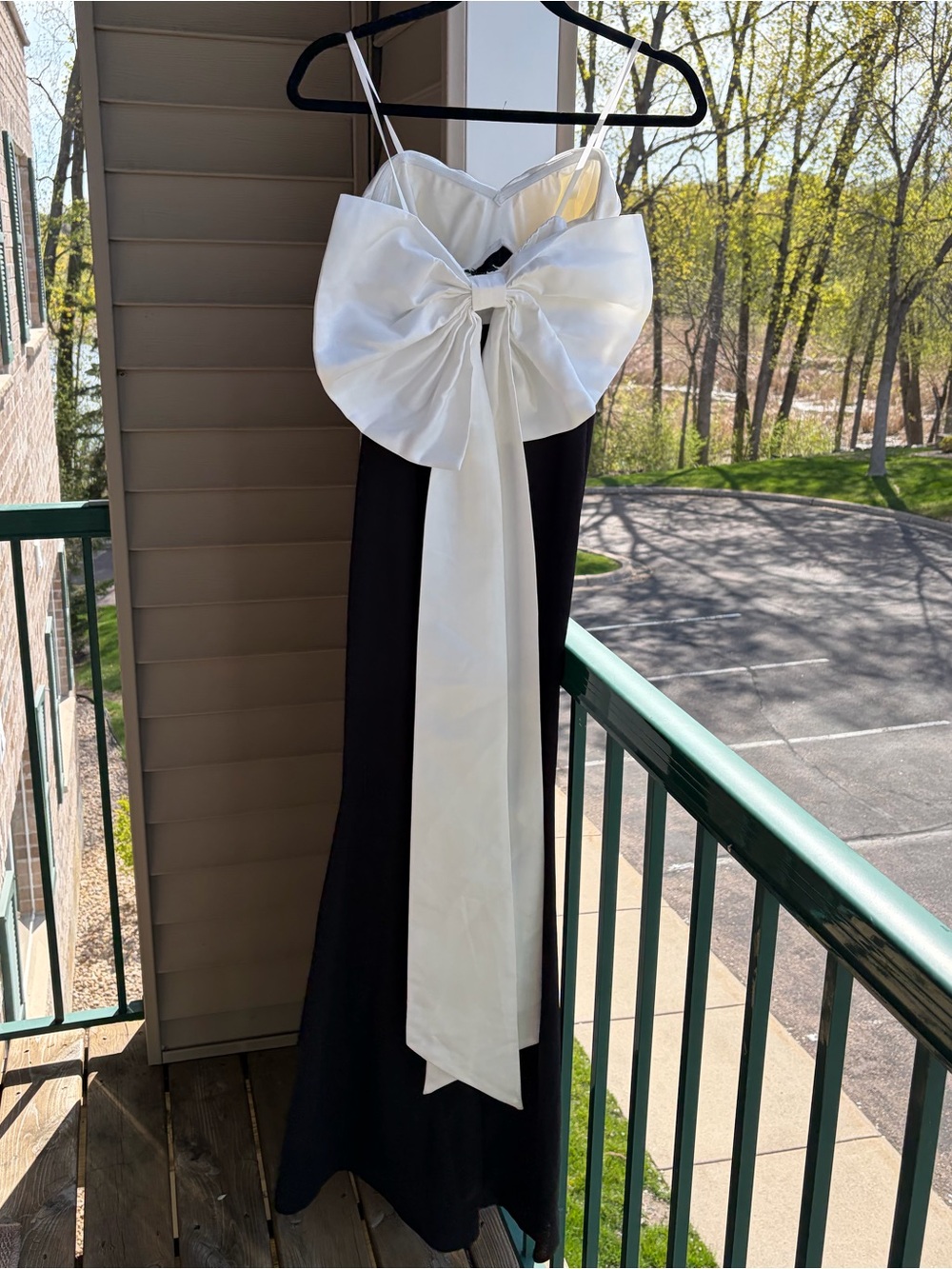 🆕🖤🤍City Studio Black & White Mermaid Gown Formal Evening Dress Size 5/6 - Picture 5 of 16